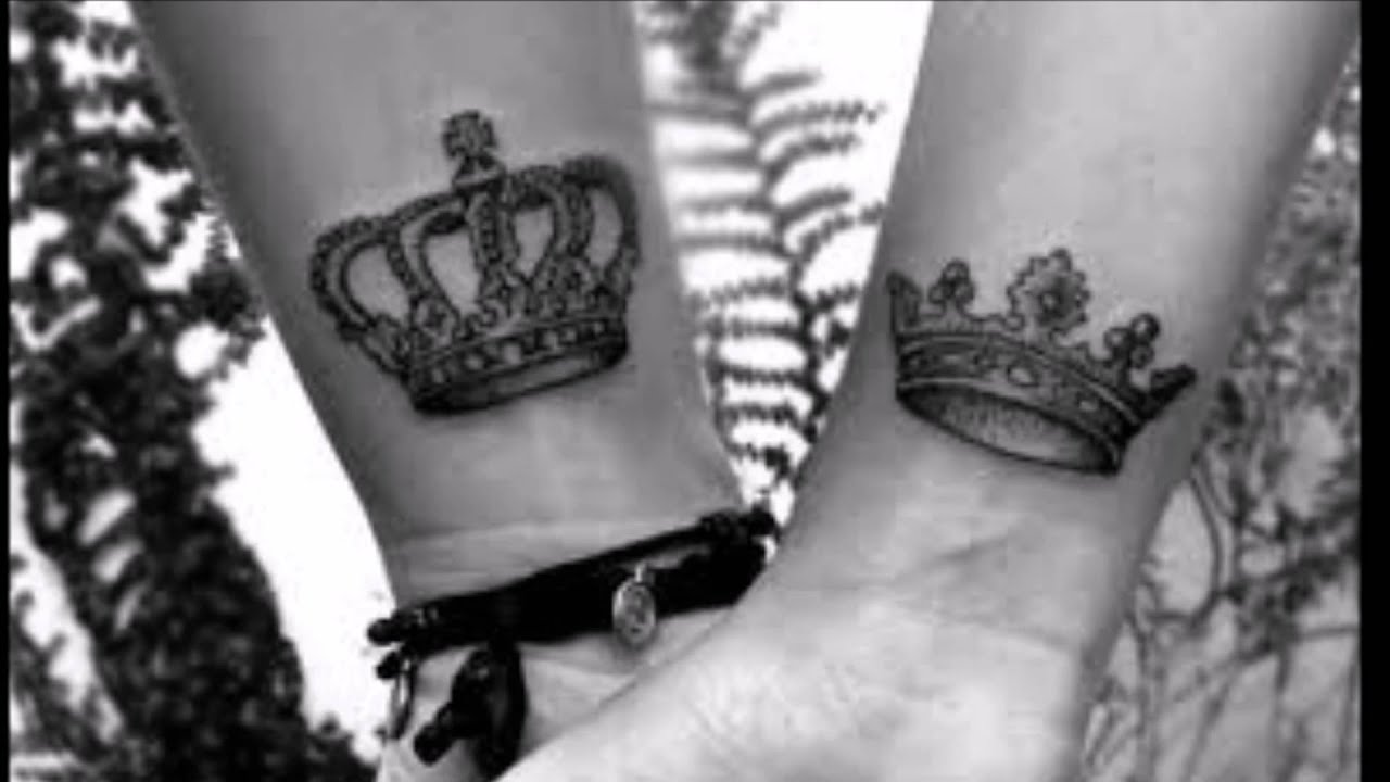 Татуировка кольцо в виде короны