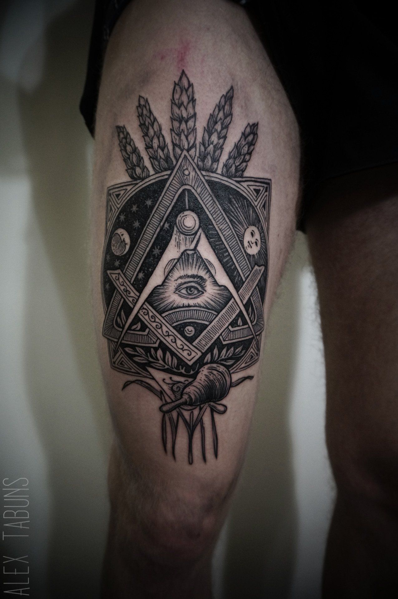 Tattoo в стиле масонов
