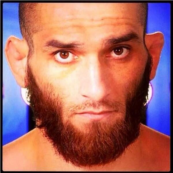 Что означают уши для мусульман. Борода без усов. Чеченец с бородой. Кавказец с бородой.