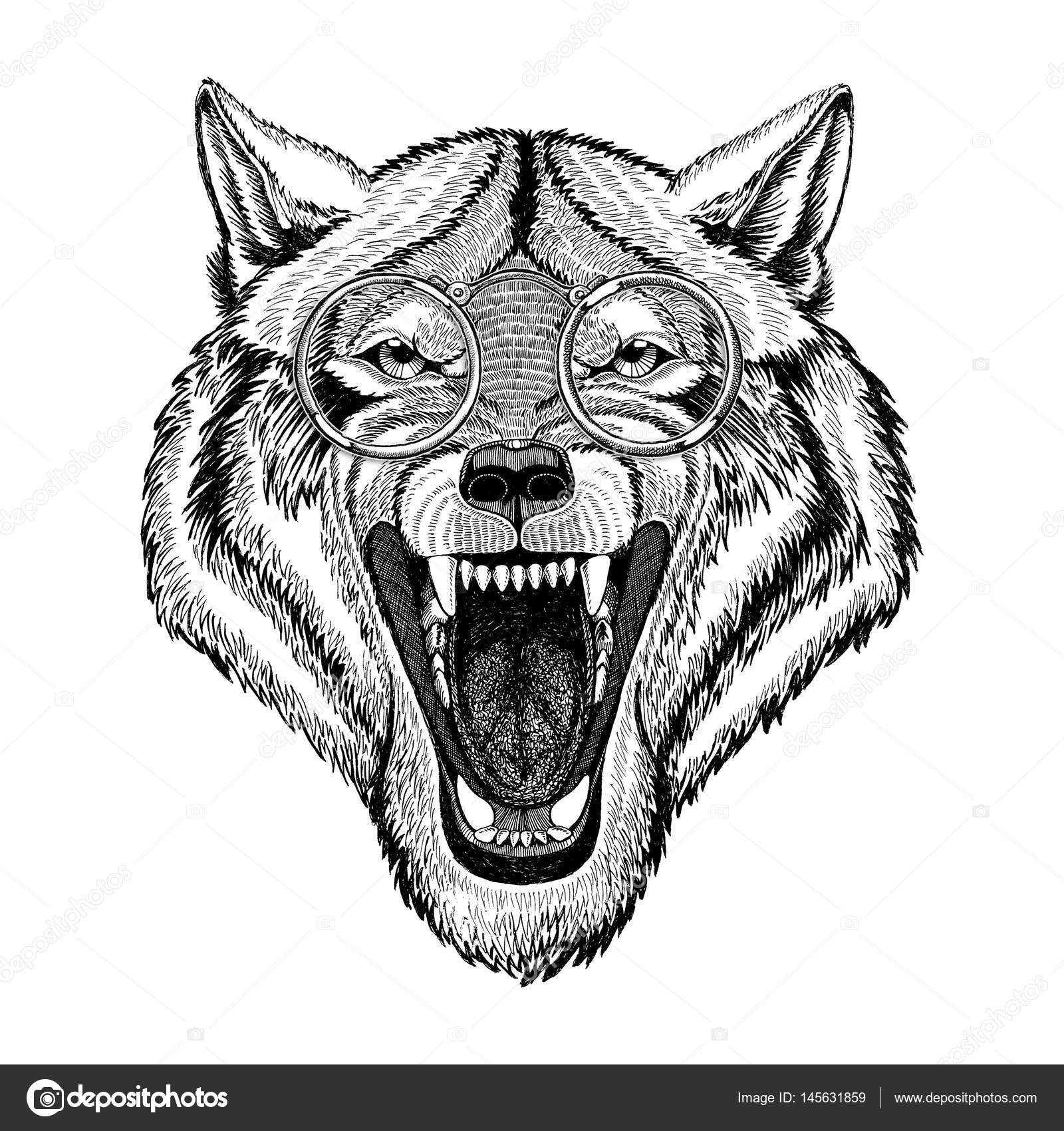 Голова волка с открытой пастью